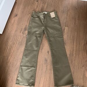 Madewell Khaki Mid-Rise Kick Out Pants